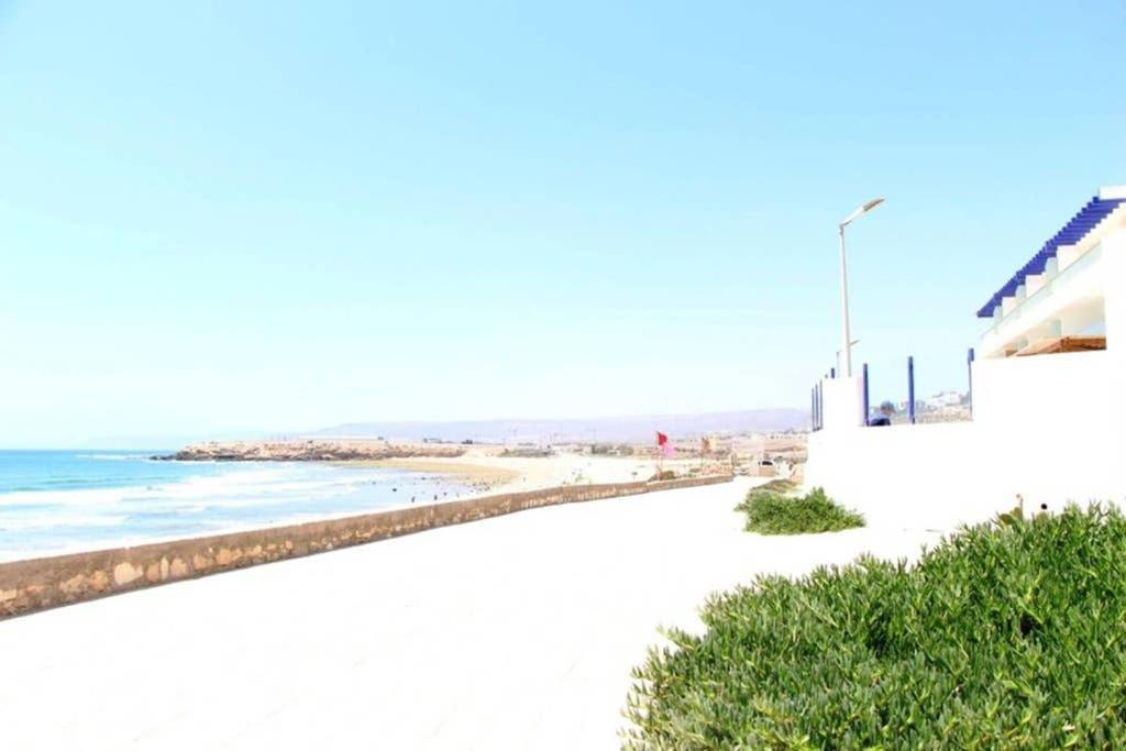 Apartment Pieds Dans L'eau, Piscine Face A La Mer - Adan Beach *