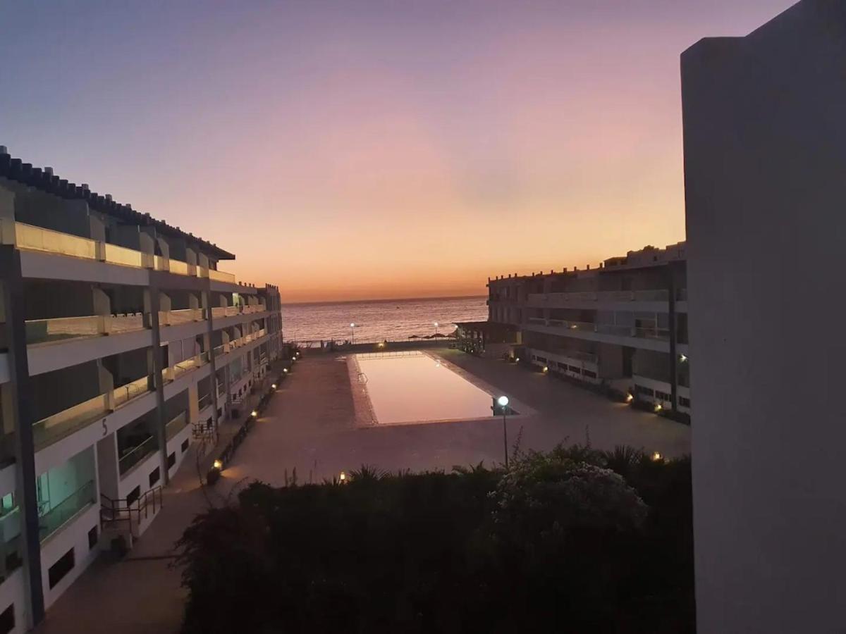 Apartment Pieds Dans L'eau, Piscine Face A La Mer - Adan Beach